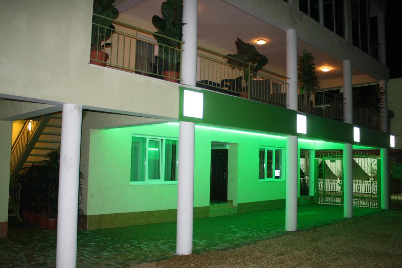Green Hotel-Club Zatoka Ngoại thất bức ảnh