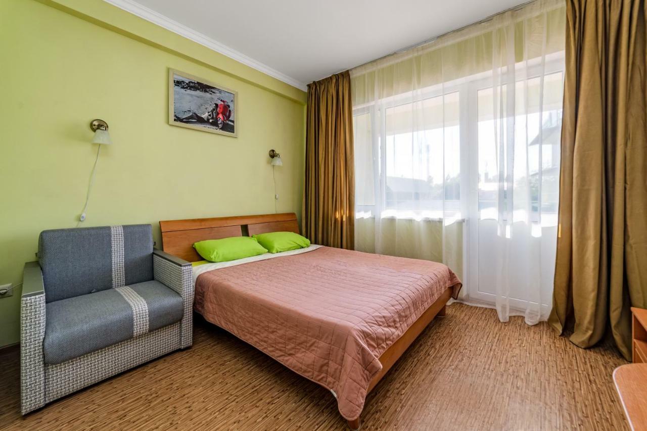 Green Hotel-Club Zatoka Ngoại thất bức ảnh