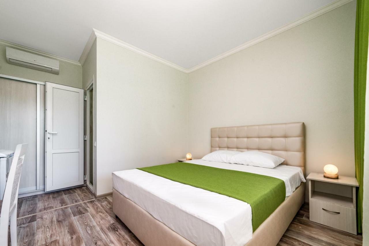 Green Hotel-Club Zatoka Ngoại thất bức ảnh